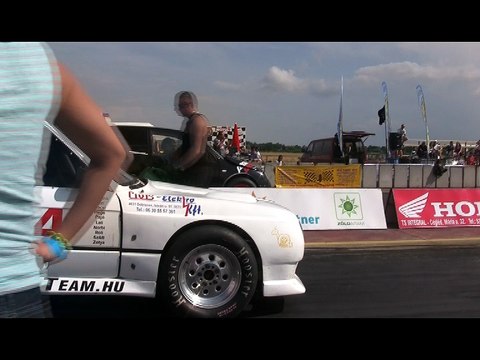 BMW E30 M3 Turbo Breki Vs. VW Polo TDI Turbo
