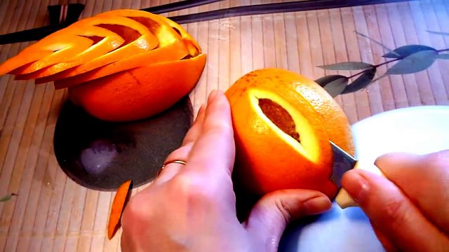 Роза из киви! Украшения из фруктов! Rose of kiwi! Decoration of fruits!