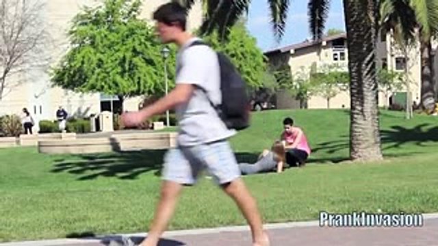 YES - Comment embrasser une fille en moins de 5 secondes 2