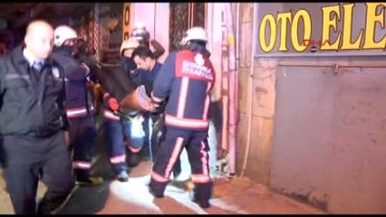 Fatih'te Yangın: Yaralılar Var, Kurtarma Çalışmaları Devam Ediyor