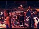 Combats de boxe thaie d'enfants