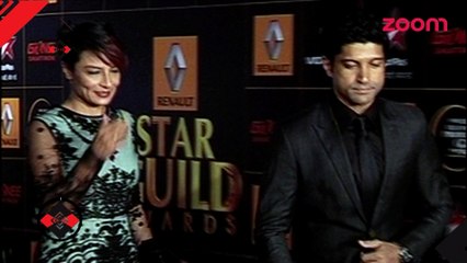 All is well between Farhan Akhtar & Adhuna Akhtar's family - Bollywood News - #TMT