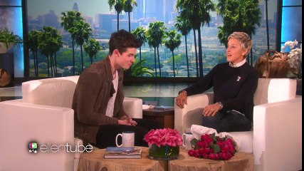 Shawn Mendes Surprises a Superfan -- EXTENDED