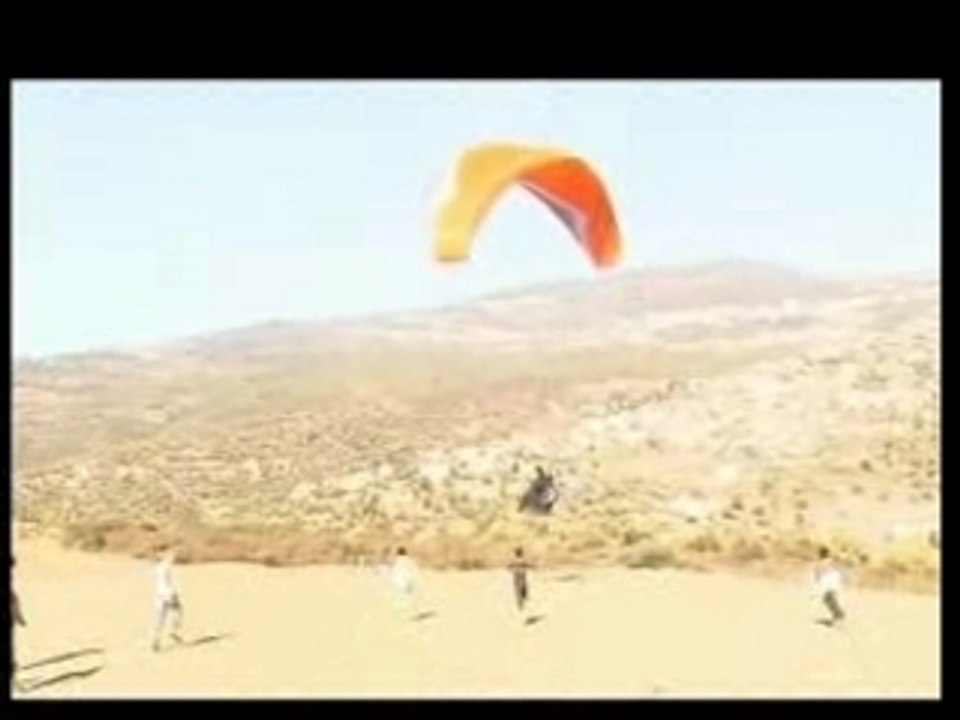 clip kabyle ait hamid(arwah azine)