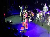Concert des Eagles of Death Metal à l'Olympia: les premières minutes émouvantes