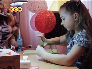 Открытка к 8 Марта. Мамина школа. ТСВ