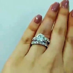 #BeDiva ♡ #Diamonds #Solitaires #Rings #Gold #Bespoke #DiamondsAreForEver  @studiodandg ♡
