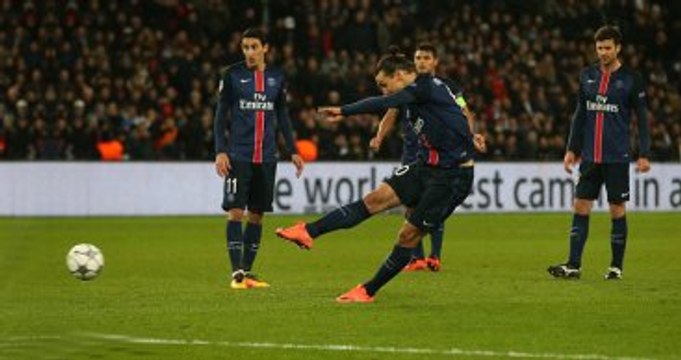 Ibrahimovic'ten Müthiş Frikik Golü