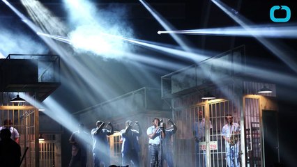 Kendrick Lamar Debuts New Song in Controversial Grammy Performance