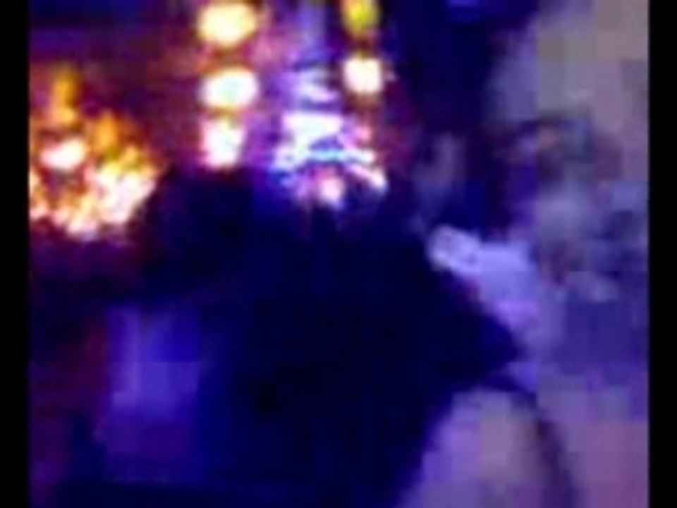 Karaoke chinut nut