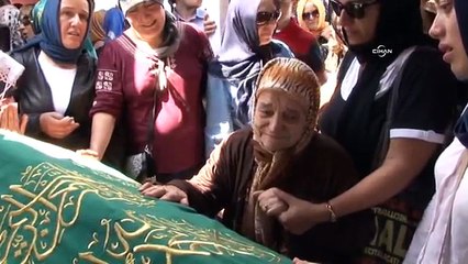 Küçük Hikmet'ten annesine duygusal veda