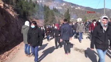 Artvin Cerattepe'de Polis Müdahalesi Başladı-3