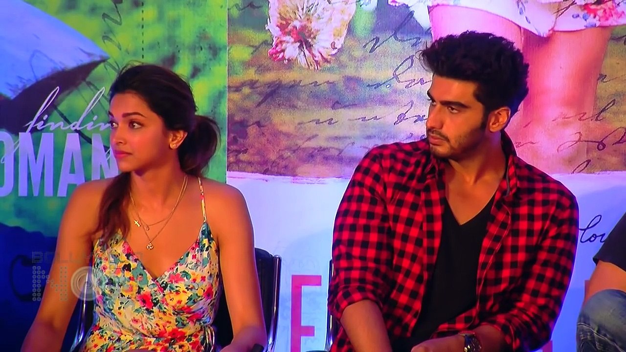 Deepika Padukones ANGRY REACTION On Reporter