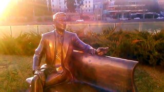 Statue of Ronald Reagan in Tbilisi - Статуя Рональд Рейгана в Тбилиси