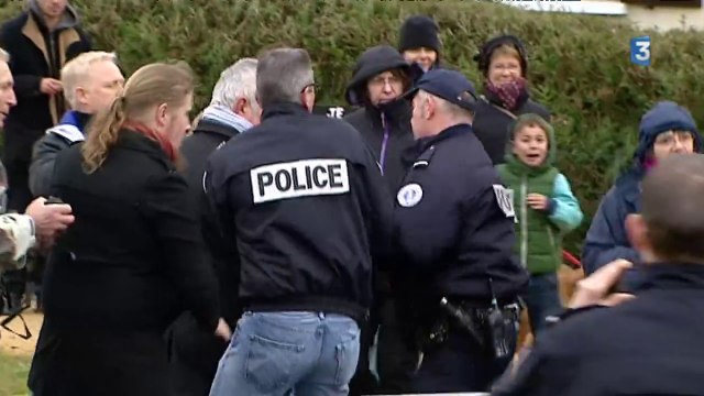 Arrestation musclée d'une mamie de 72 ans