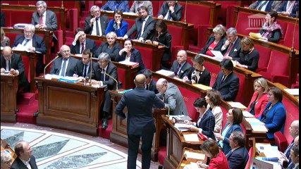 QAG - Royaume-Uni et Union européenne - "Brexit" - Réponse d'H. Désir à A. Tourret