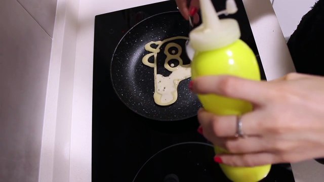 Peppa Pig Pancake DIY How to Make Pancakes At Home Crêpe Kρέπα Crêperie パンケーキ Crepa Homemade Crepes