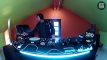 FactoryEvents Presents: Attic Room #04 - Crunxer