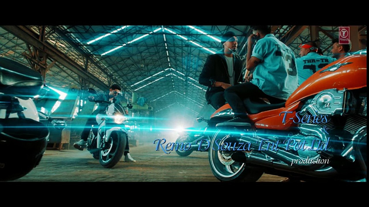 GF BF VIDEO SONG - Sooraj Pancholi, Jacqueline Fernandez ft. Gurinder Seagal - T-Series - YouTube