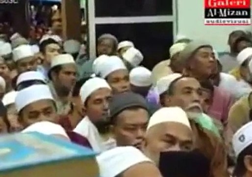 Gadis Tak Sunat Memang Jadi Jahat Nafsu - Ustaz Azhar Idrus 2015 Terbaru-14