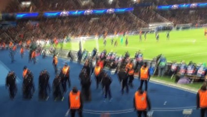 Les supporters de Chelsea gazés au Parc des Princes