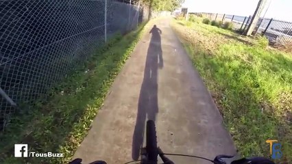 80 km par h en vélo électrique dans les rues de Sydney