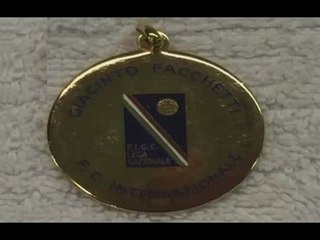 Milano - La Polizia recupera i cimeli rubati a Giacinto Facchetti (17.02.16)