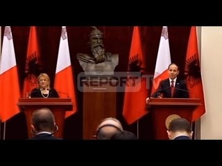 Report TV - Vizita e Kerryt, Nishani: Me rëndësi Partneriteti diplomatik, jo protokolli