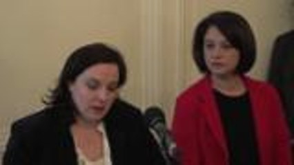 Emmanuelle Cosse passation