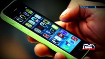 Apple CEO opposes court order to help FBI unlock San Bernadino shooters iphone