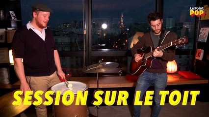 Session sur le toit : Broken Back reprend « Riptide » de Vance Joy.