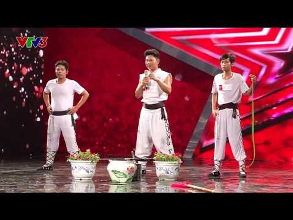 Vietnam's Got Talent 2014 - TẬP 08 - Nuốt rắn, nuốt kéo, nâng chậu hoa - Nhóm Bảo Cường