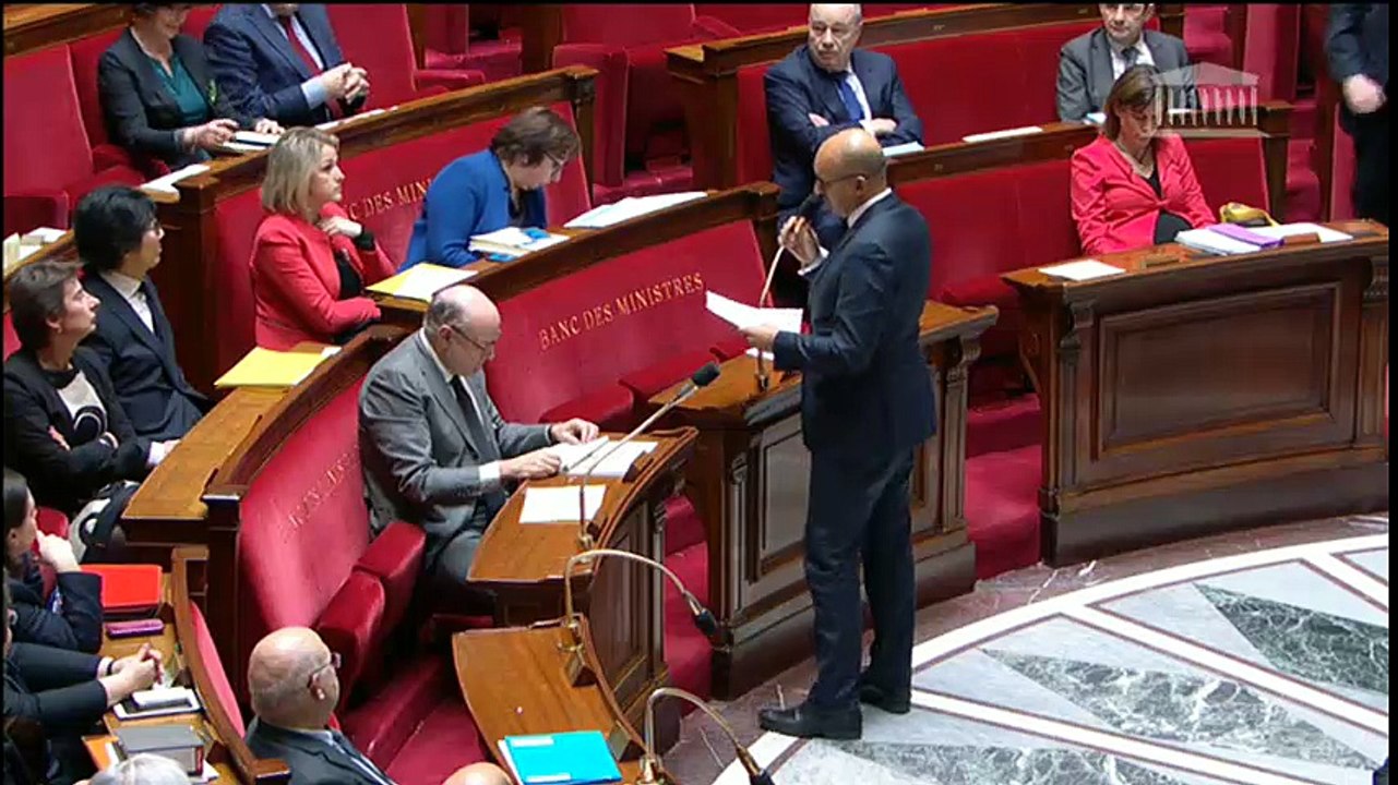 QAG- Efforts de défense en Europe et prise en compte budgetaire - Réponse d'H. Désir à M-F Bechtel