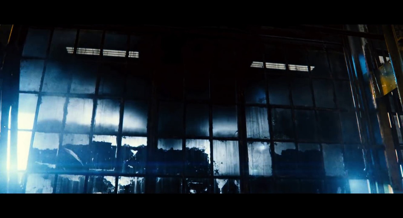 Batman v Superman- Dawn of Justice - Official Final Trailer [HD]