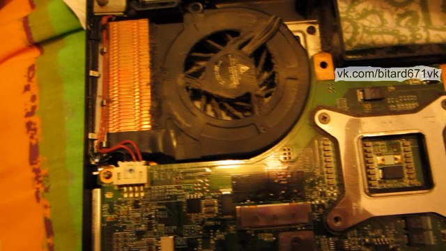 Разборка и чистка Roverbook Voyager v550