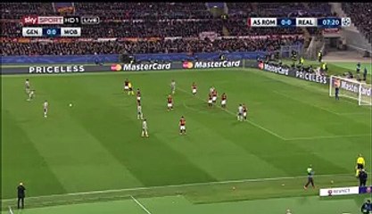 ZINEDINE ZIDANE reaction after Ronaldo's free kick __ AS Roma 0 - 0 Real Madrid - Football -
