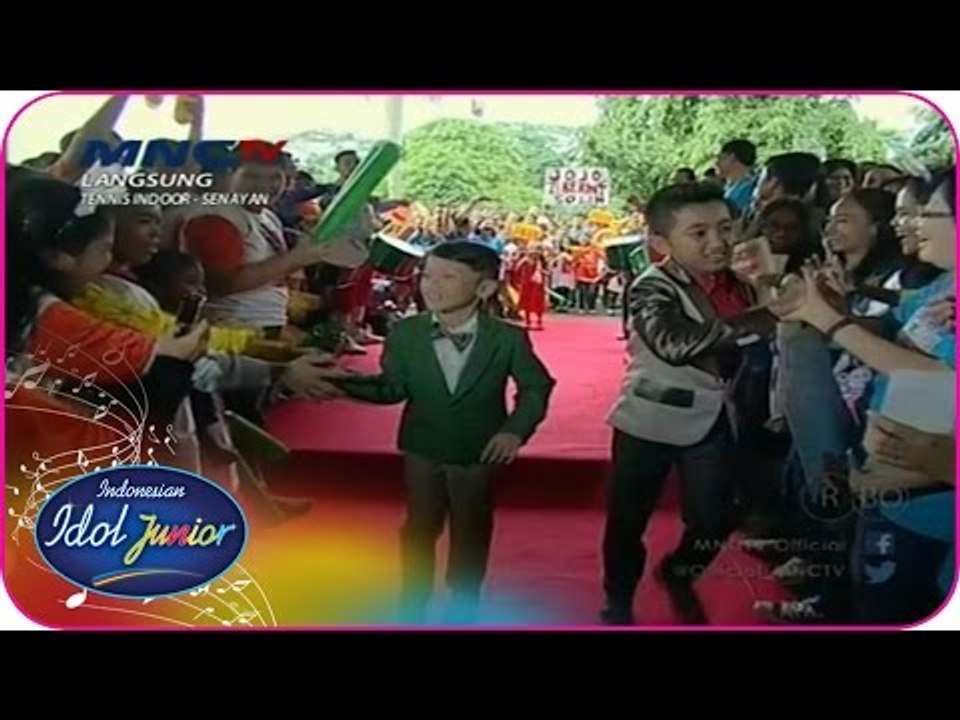 GRAND FINALIS ENTRANCE - Grand Final - Indonesian Idol Junior