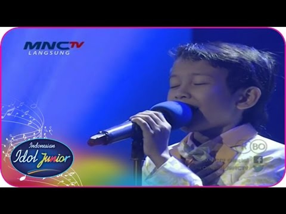 JOJO ft. CHARLY - RASA YANG TERTINGGAL (ST12) - Spektakuler Show 11 - Indonesian Idol Junior