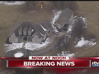Woman, young child found dead in rural Boone County home