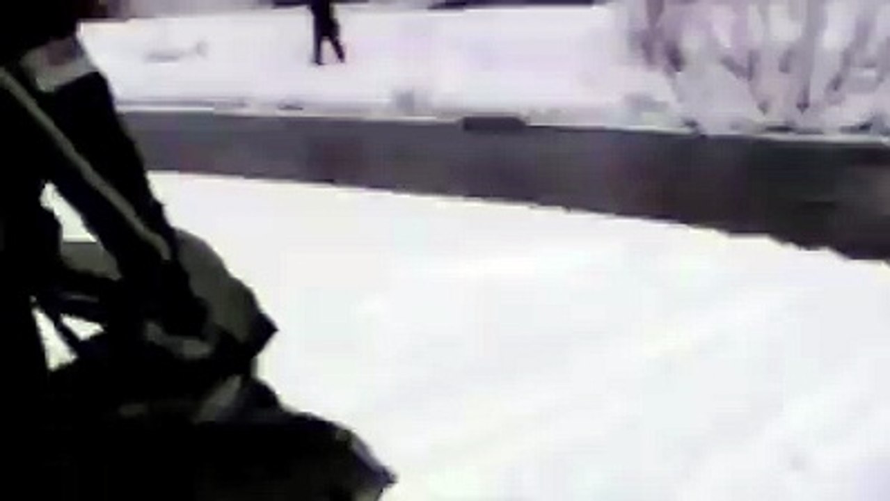 Snowmobile Watercrossing fail