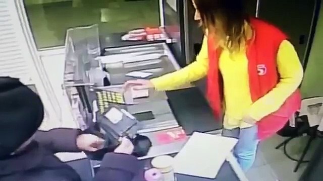 ШОК под гипнозом отдает деньги