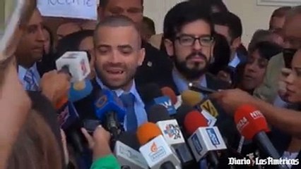 Así debatió Nacho con un periodista a las afueras de la AN