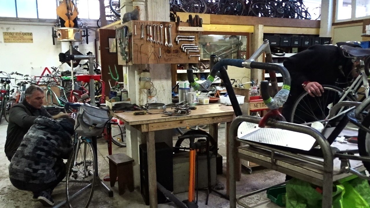 Un guidon dan la tête FI©O-vidéos 265