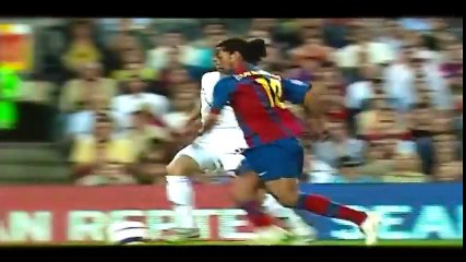 Ronaldinho & Cristiano Ronaldo ● Crazy Skills - Dailymotion