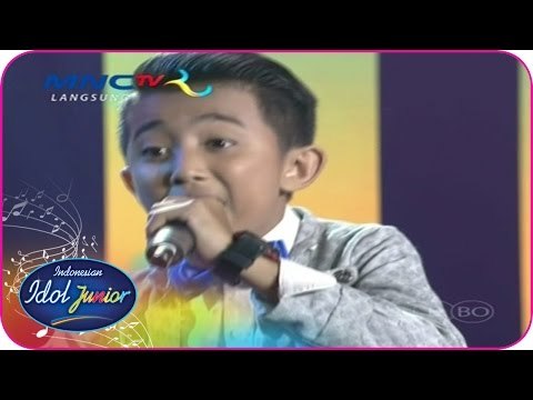 RIAN - EMPAT MATA (D'BAGINDAZ) - Spektakuler Show 5 - Indonesian Idol Junior