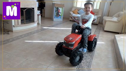 У Макса большой педальный Трактор  распаковка сборка и тест драйв от Мистера Макса  Roller Toys unboxing toy machine