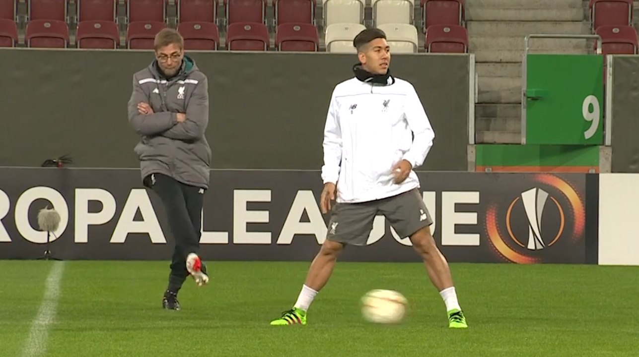 Quand Jürgen Klopp cale un petit pont à Roberto Firmino
