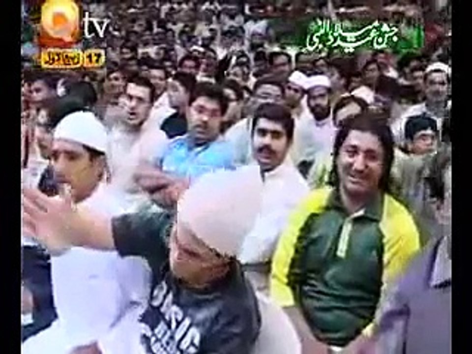 Qari Shahid Mahmood-Naat E Sarkaar Ki Parta Hoon Main - Live -