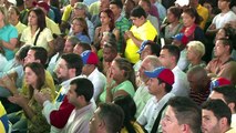 Capriles llama a venezolanos a firmar por revocatorio a Maduro