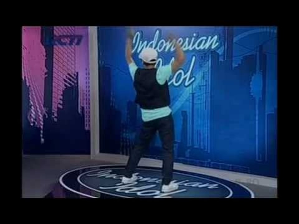 Rian Ahmad : "What Is The Mistake, Argh.." - Audisi 1 - INDONESIAN IDOL 2012